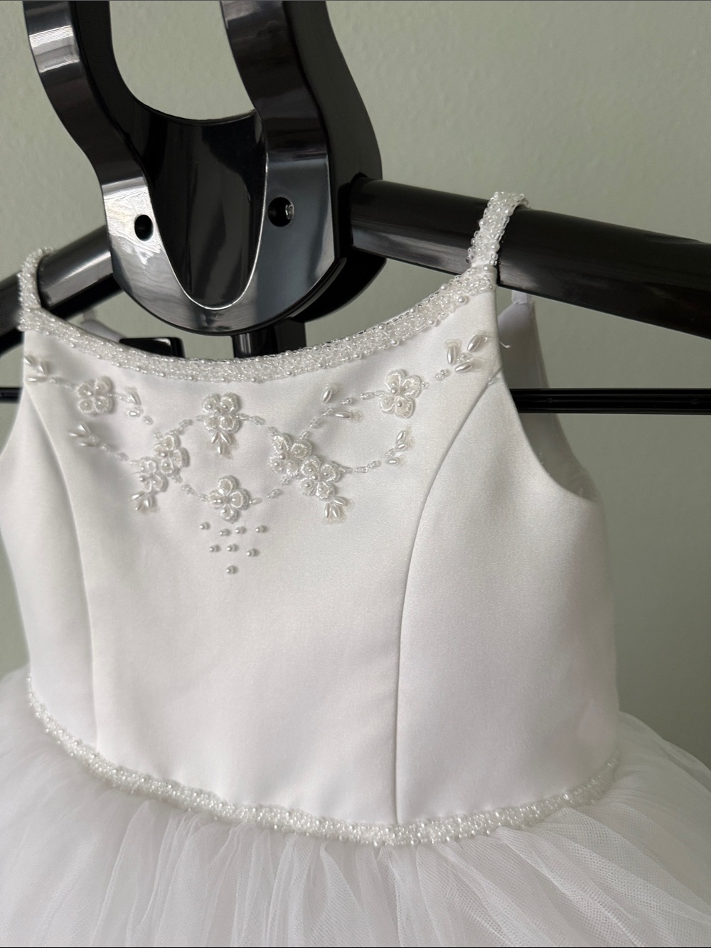 David’s Bridal Michelangelo Flower Girl Dress White Ivory Embroidered Tulle 2T - Picture 3 of 16